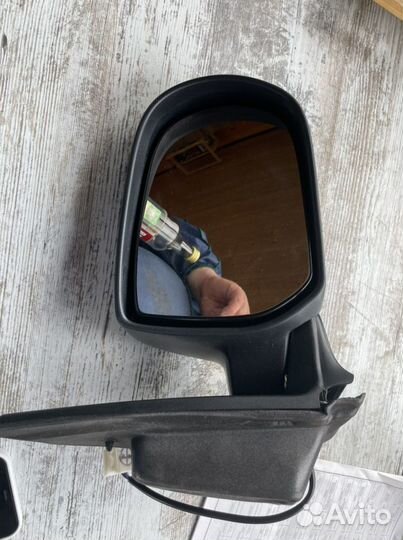 Зеркало заднего вида Ford Maverick (Escape)