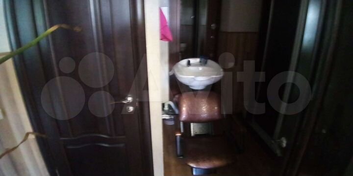 2-к. квартира, 48 м², 1/3 эт.