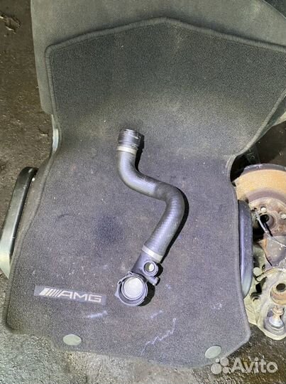 Патрубок радиатора верхний BMW X5 E53 M54 3.0