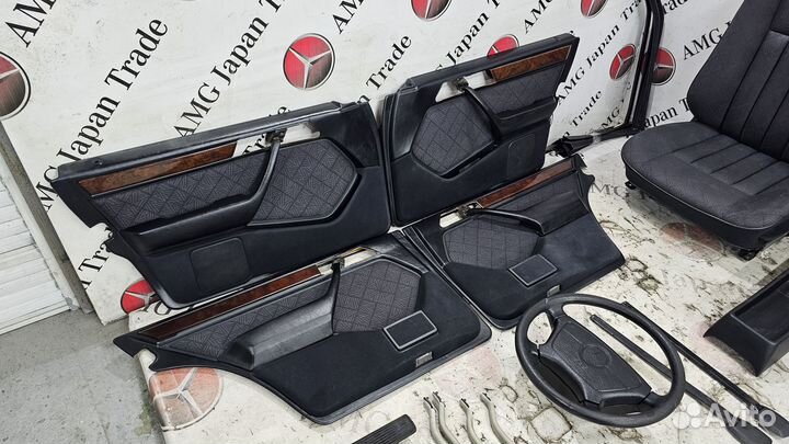 Салон в сборе на Mercedes-Benz W124 E