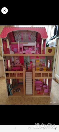 Домик кукольный