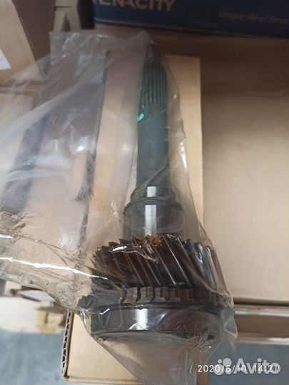 Первичный вал МКПП Mitsubishi 4D56 2526A018