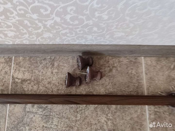 Карнизы для штор деревянные