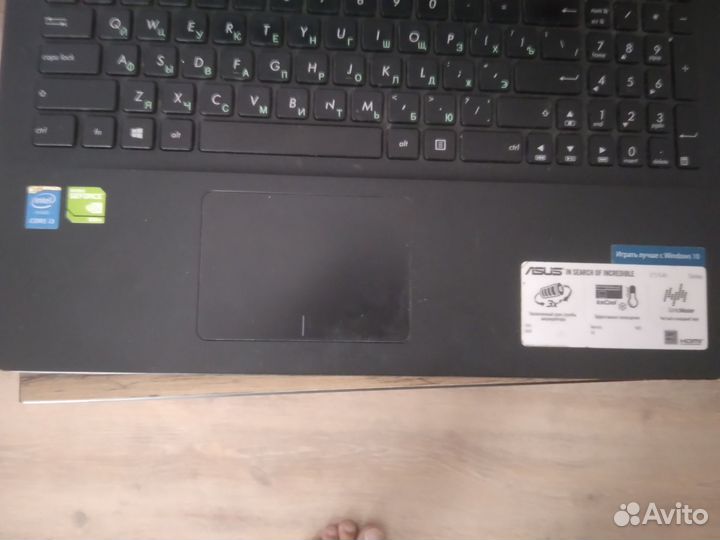 Ноутбук asus