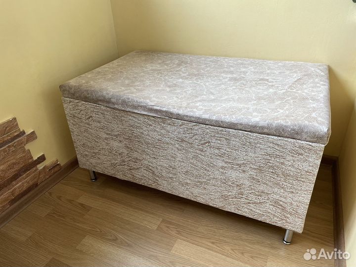 Ящик для хранения (пуфик )