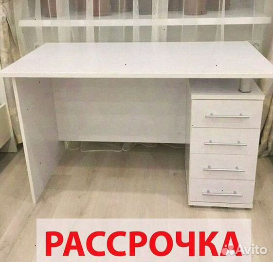 Компьютерный стол новый