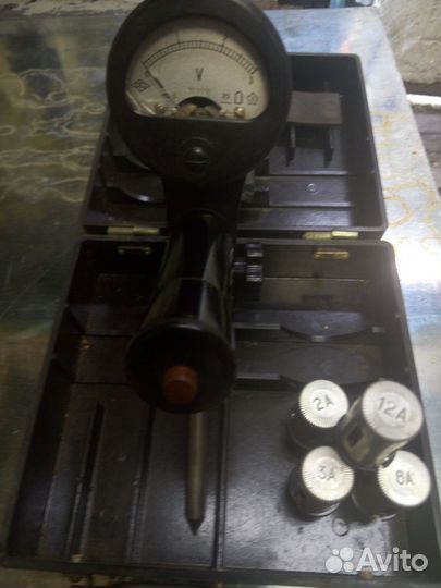 Нагрузочная вилка для проверки акб