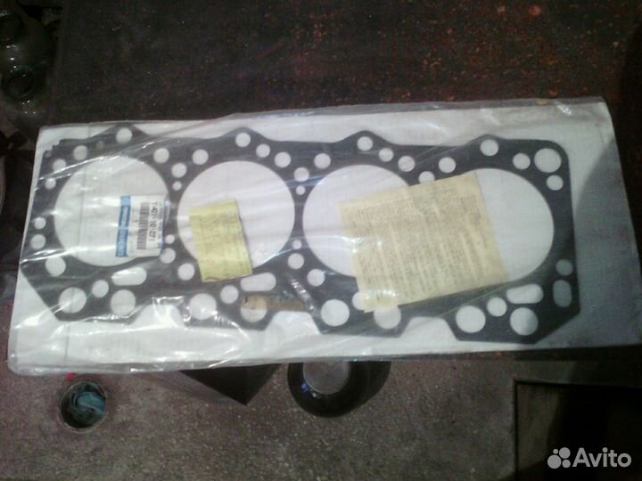 Прокладка на Мазду