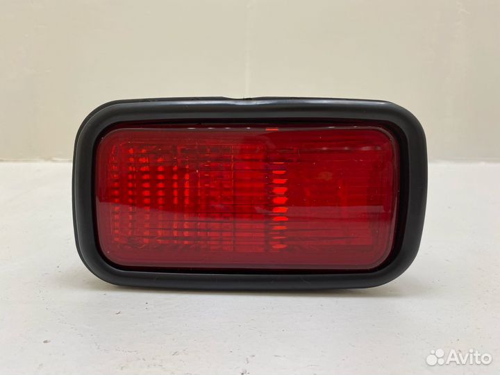 Фонарь задний левый в бампер Mitsubishi Lancer 9
