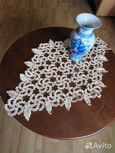 Кружевная салфетка