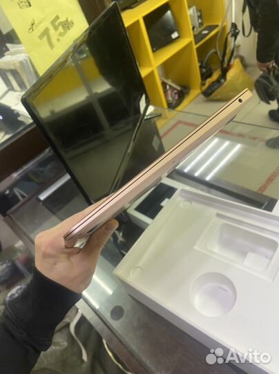 Macbook 13 2019 16gb