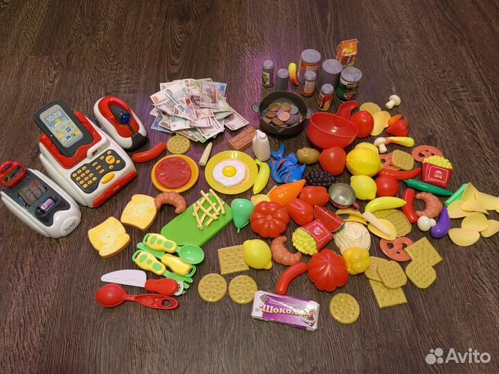 Касса, фрукты овощи игрушки
