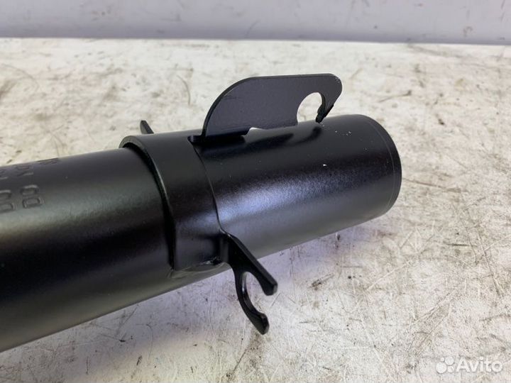 Амортизатор передний Volkswagen Golf Iv/Bora