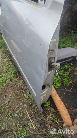 Правая перед дверь Гранта, под рехтовку