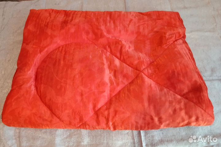 Одеяло пуховое детское