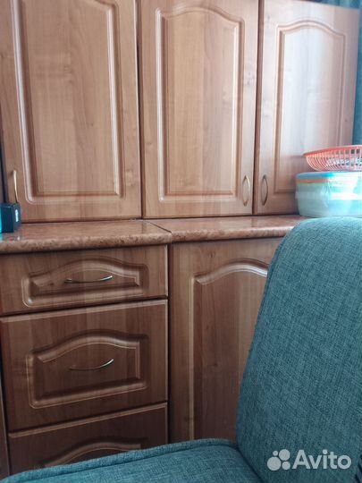 Кухонный шкаф бу