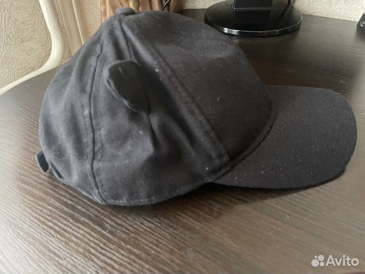 Кепка черная женская