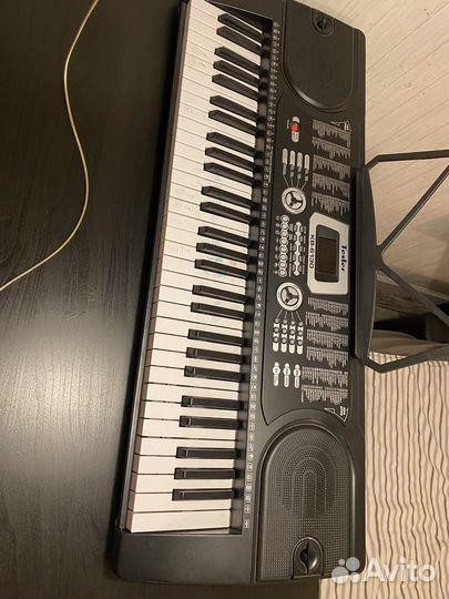 Синтезатор