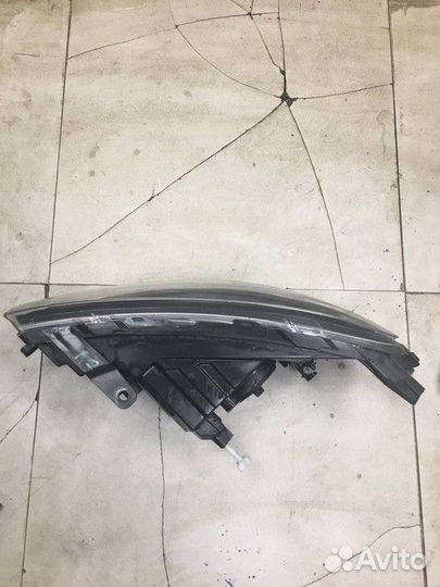 Фара правая LADA Granta