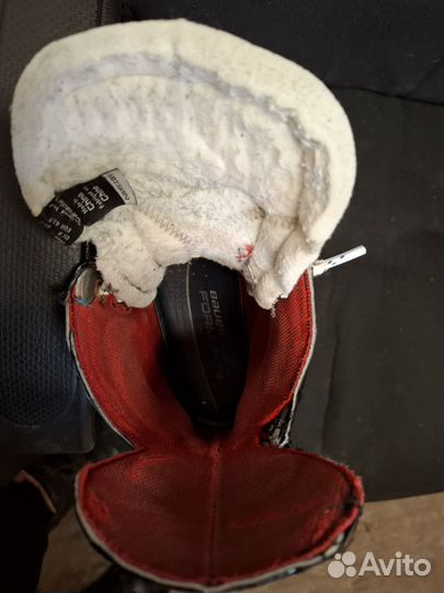 Хоккейные коньки bauer vapor x700