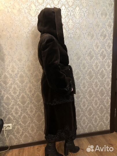 Шуба женская, 46 размер