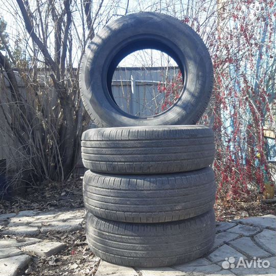 Hankook Dynapro HT RH12 215/70 R16 100