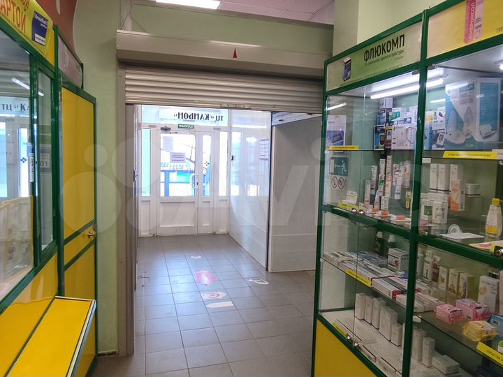 Помещение с арендаторами 515 м²