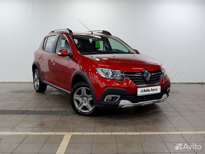 Renault Sandero Stepway 1.6 CVT, 2021, 27 000 км