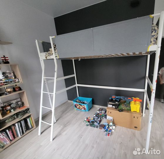 Детская двухярусная кровать IKEA