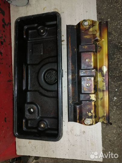 Крышка головки блока (клапанная) peugeot 206 1.4