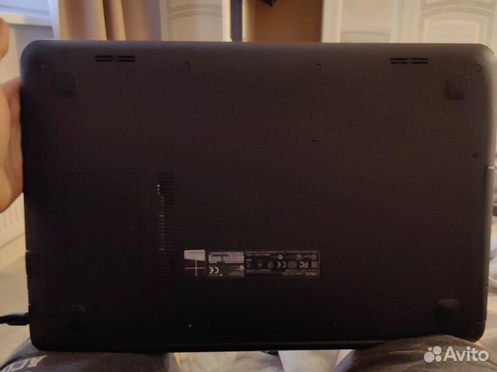 Ноутбук Asus