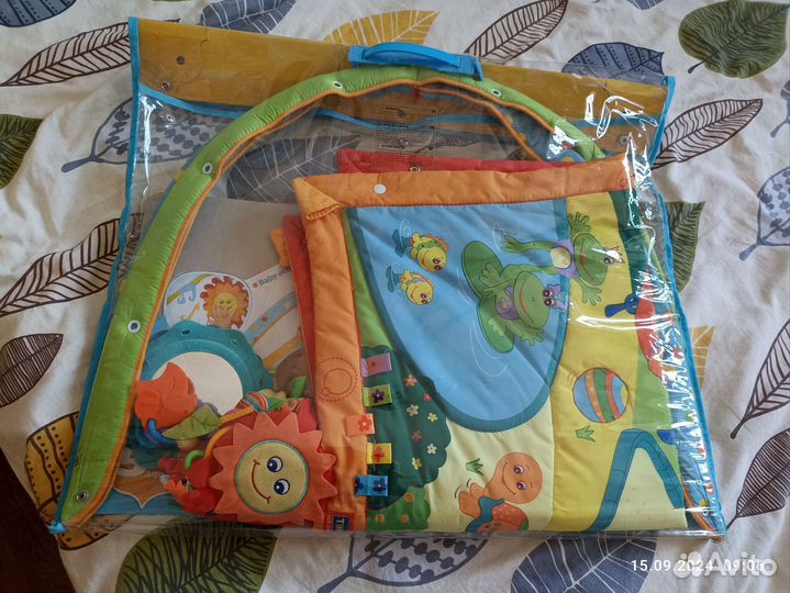 Развивающий коврик tiny love