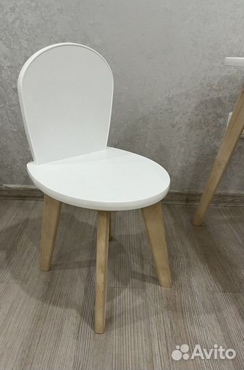 Детский стол и стул