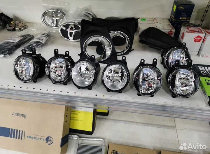 Противотуманные Фары Toyota hybbl
