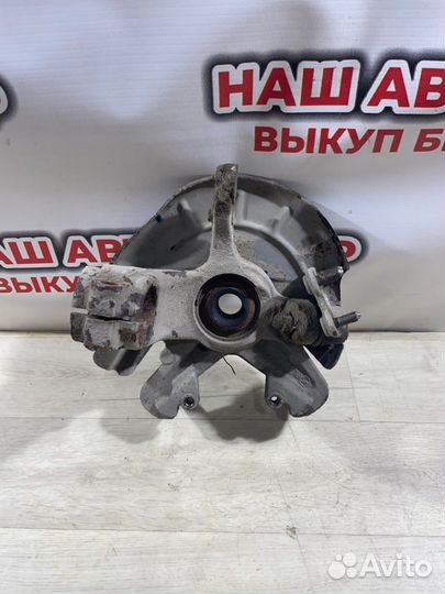 Кулак поворотный правый Volkswagen Polo 2012