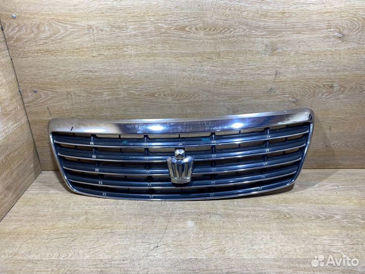 Решетка радиатора Toyota Crown S180 Арт. 130269