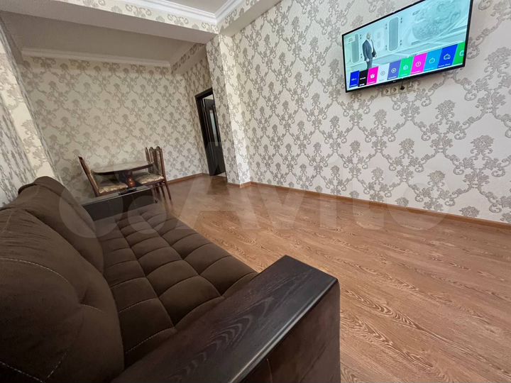 2-к. квартира, 74 м², 4/5 эт.