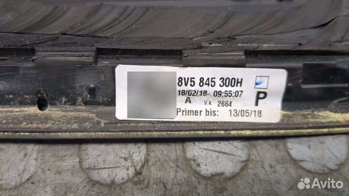 Стекло кузовное боковое Audi A3 (8V), 2018