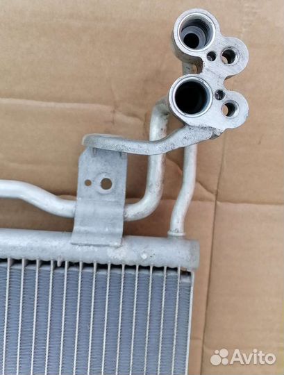 Радиатор кондиционера Skoda Rapid VW