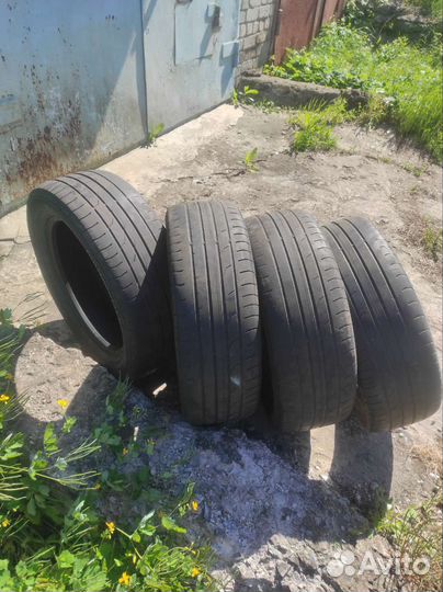 Continental ContiPremiumContact 2 215/55 R17