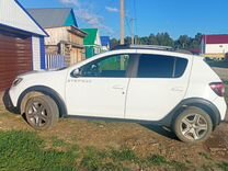 Renault Sandero Stepway 1.6 MT, 2020, 52 000 км, с пробегом, цена 1 400 000 руб.