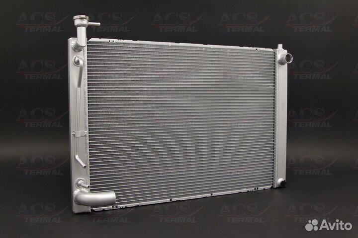 Радиатор охлаждения Lexus RX 300