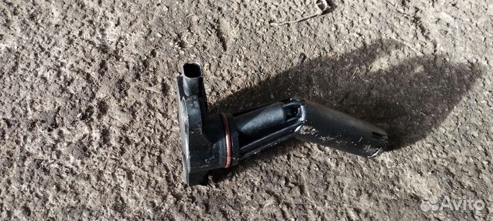 Датчик уровня масла mercedes w414 w 168 CDI