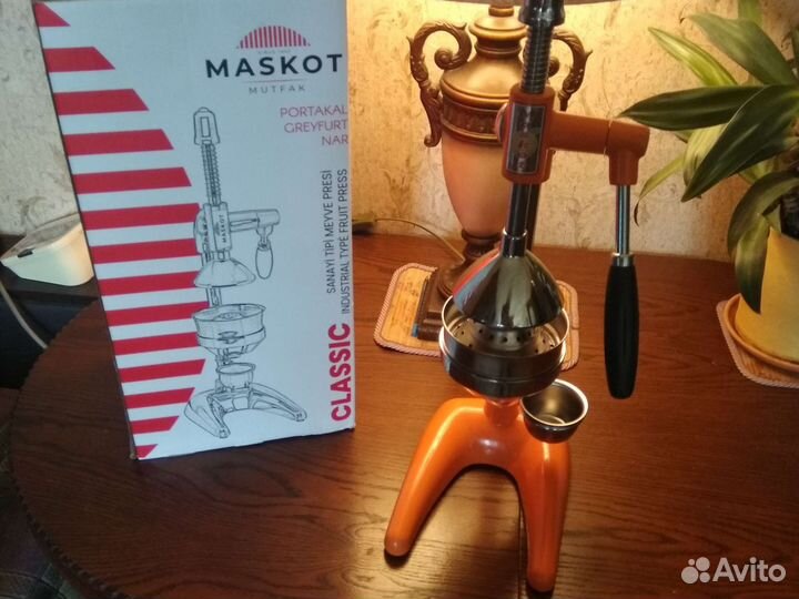 Соковыжималка для цитрусовых