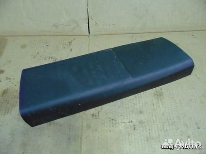 Накладка BMW X6 E71 стойки цент. правая нижняя