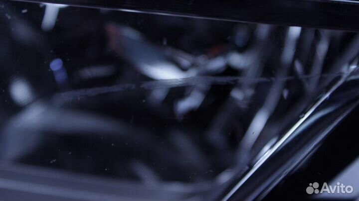 Фара левая SsangYong Rexton POE D22DTR 83101-36000