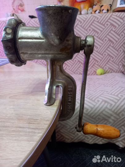 Мясорубка ручная