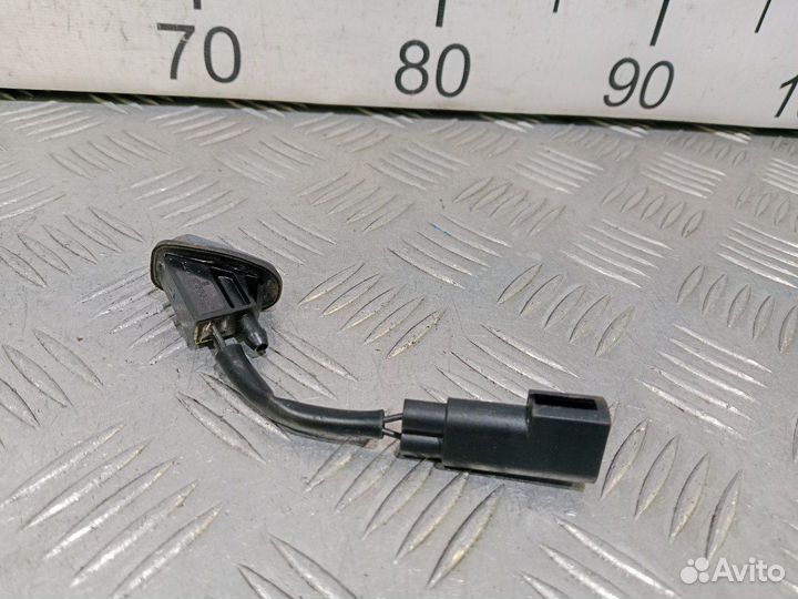 Б/У Форсунка омывателя лобового стекла Ford#002