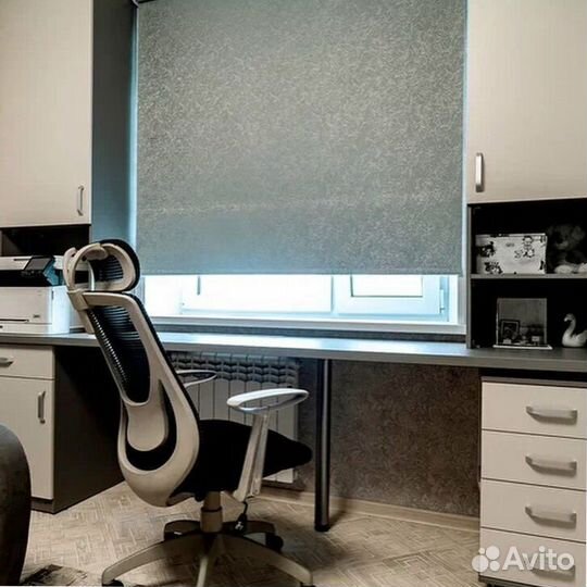 Школьный уголок