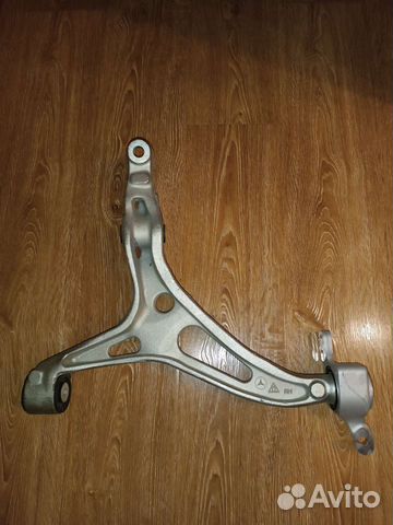 Mercedes рычаг W164 передний правый. ML.GL